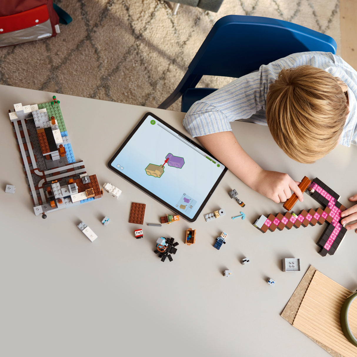 LEGO Minecraft Pickaxe'i kaevandus
21277L