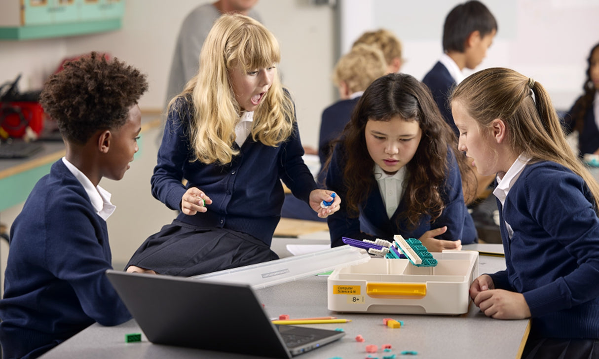 LEGO Education Computer Science & AI komplekt: 8+ 45521L