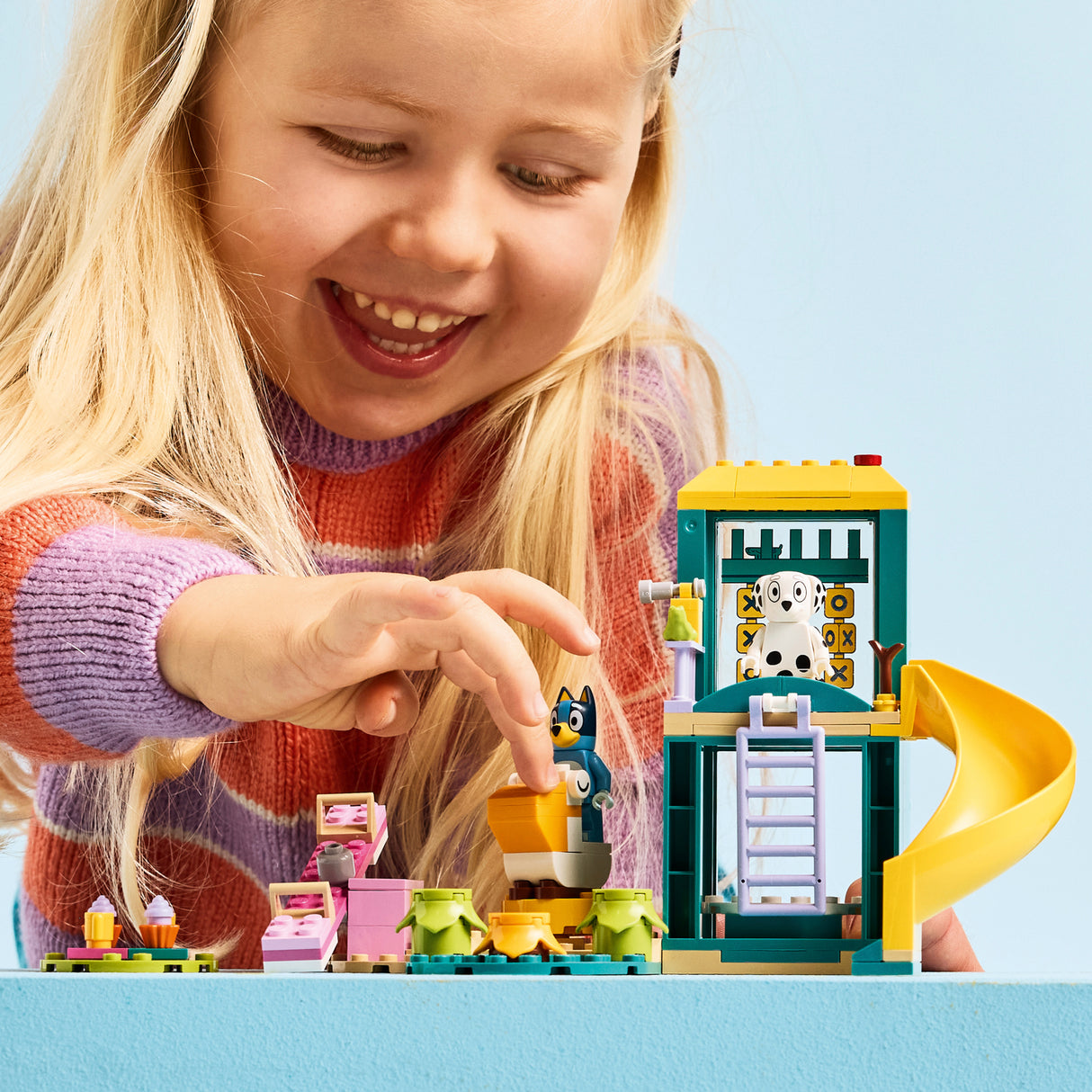 LEGO 4PLUS Bluey ja Chloe lõbus mänguväljak 11201L